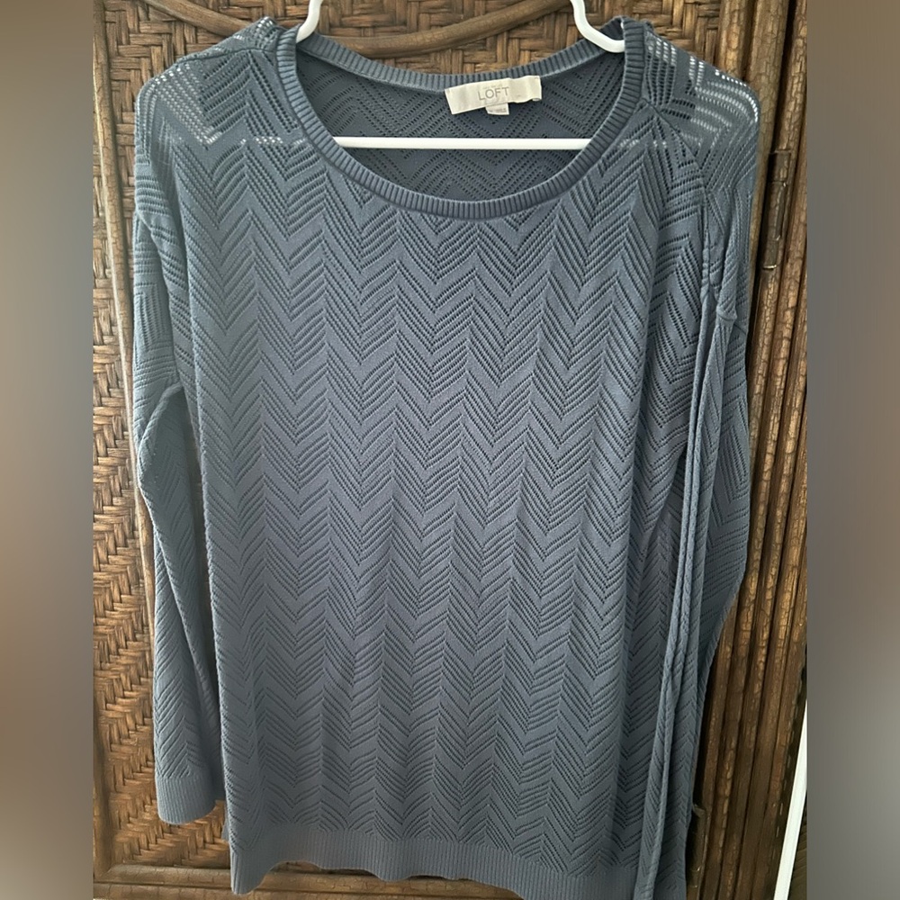 LOFT long sleeved shirt